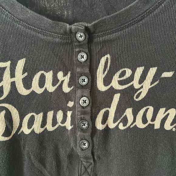 Harley-Davidson Long-Sleeve ribbed Tee. Size small - Picture 2 of 7
